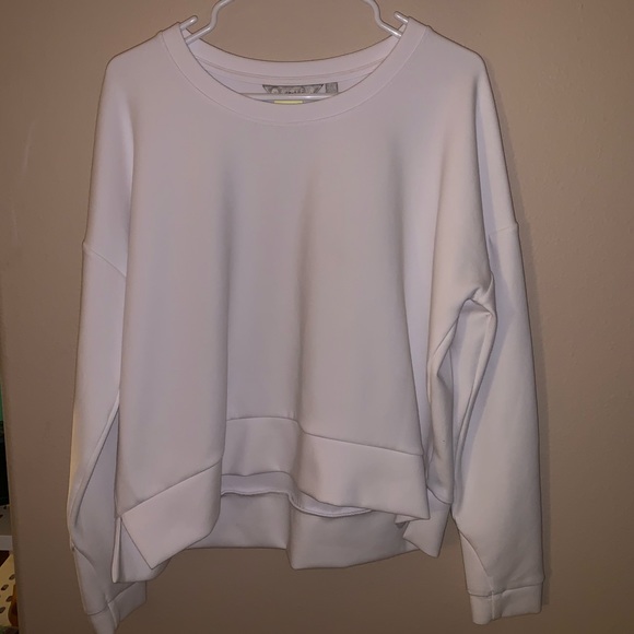 Athleta Tops - White Athleta Workout Long Sleeve